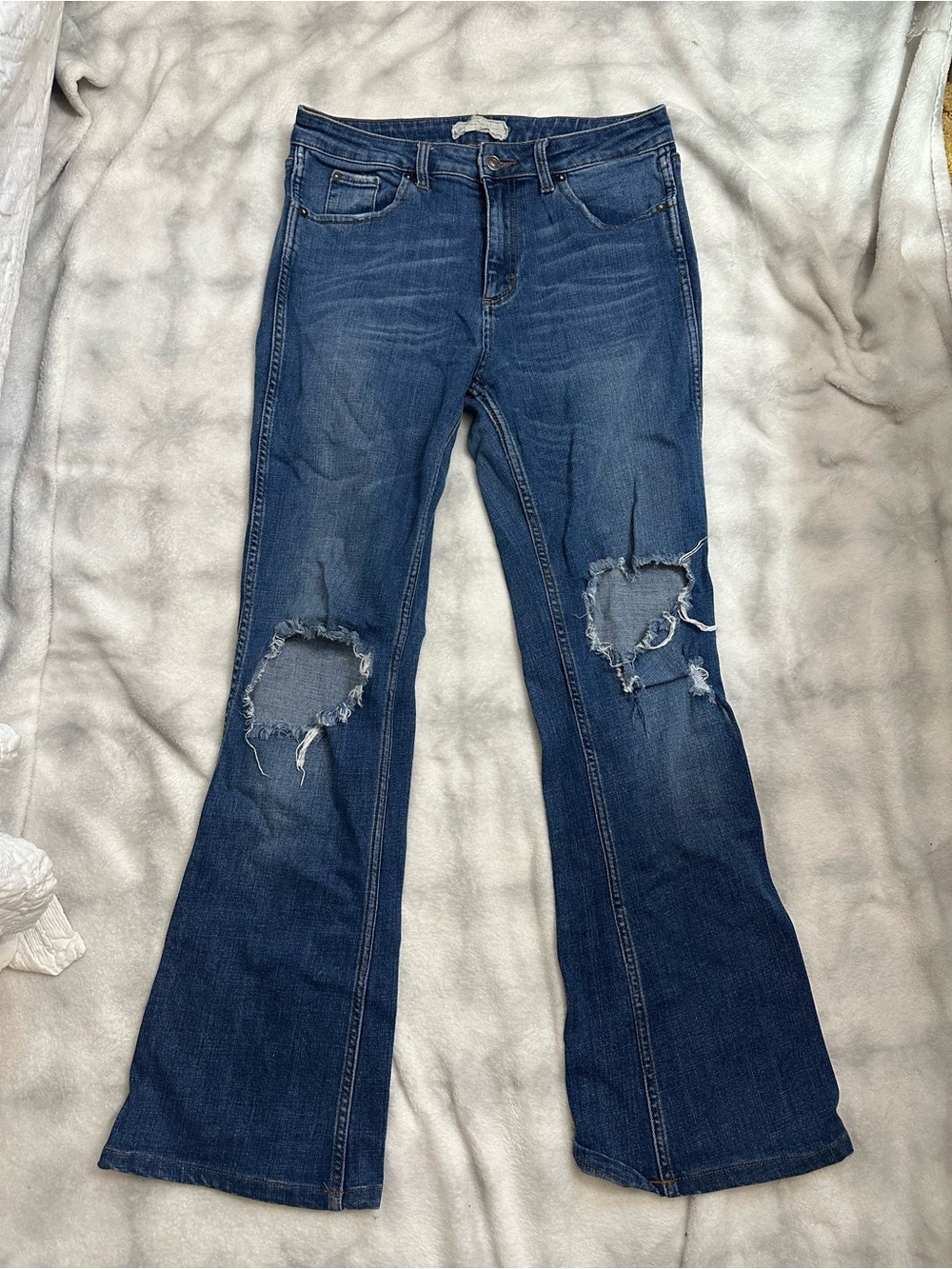 Women’s free people Distressed Dark Blue Flare Jeans